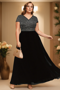 Jupiter Plus Size Black Empire Waist Short Sleeve Gown