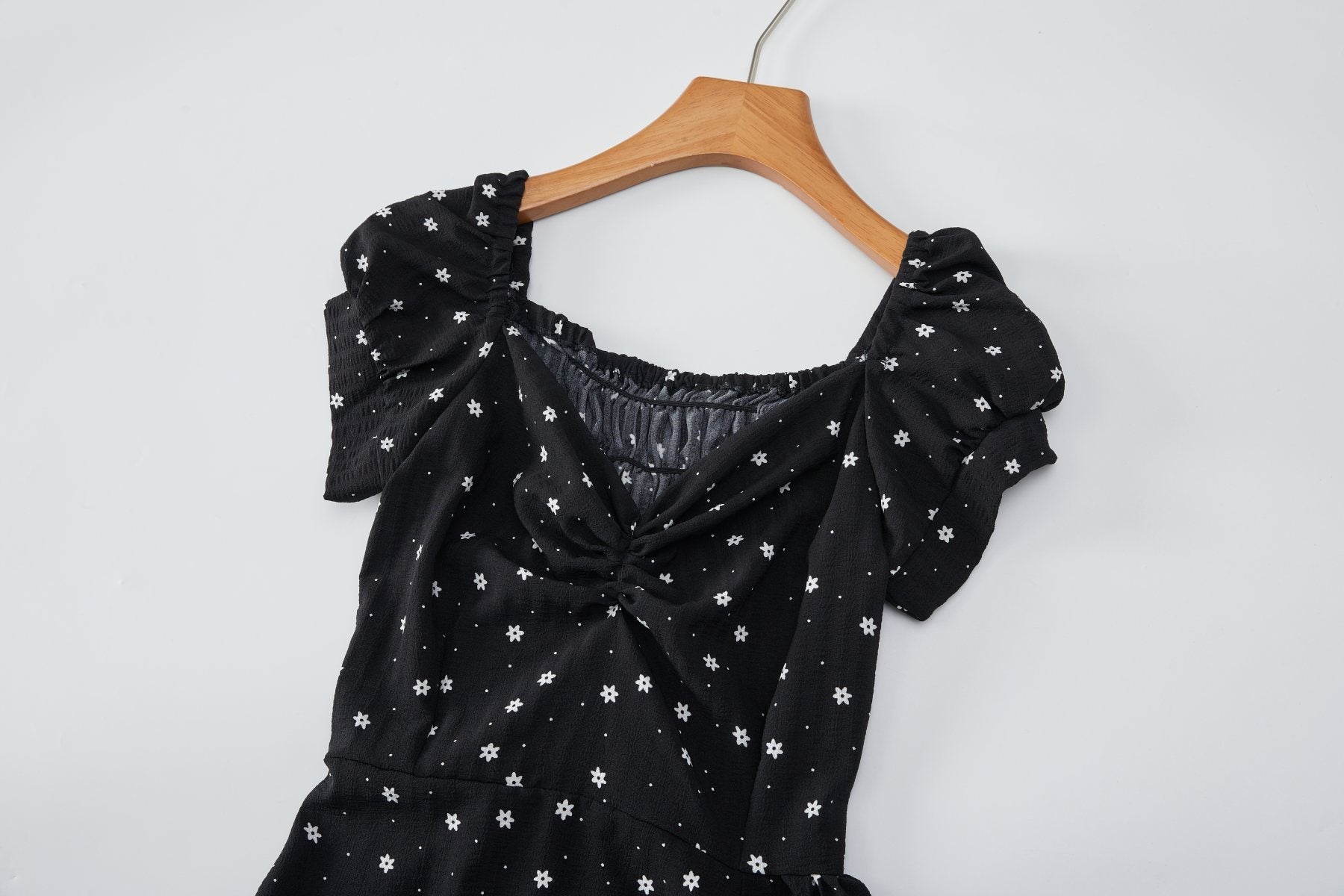 Ainsley Plus Size Black Floral Midi Dress