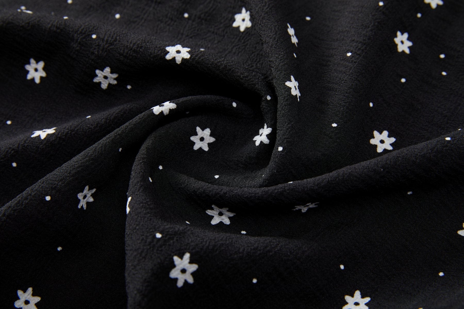 Ainsley Plus Size Black Floral Midi Dress