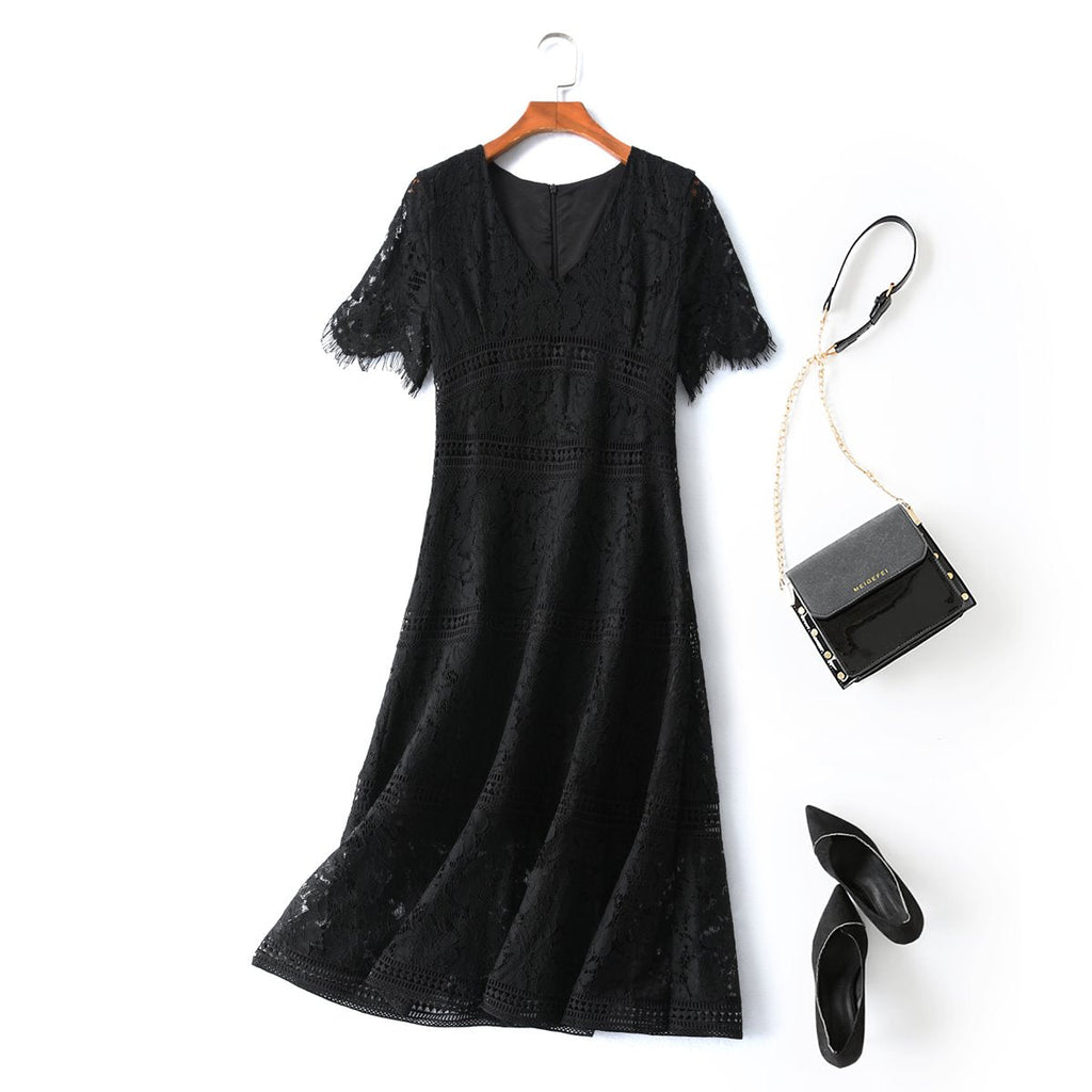 Quenna Plus Size Black Lace Formal Dress
