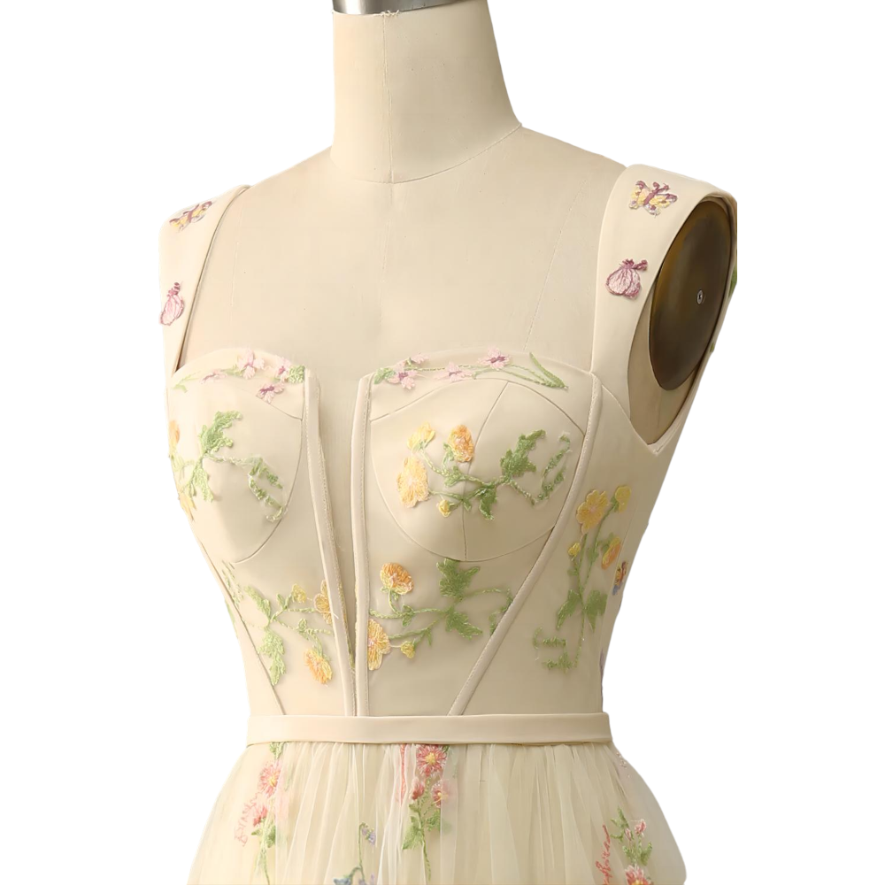 Amiri Plus Size Cream Floral Evening Dress