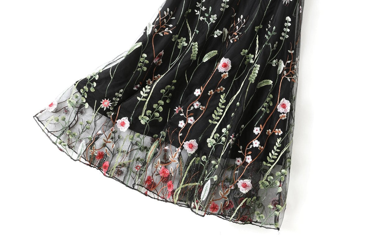 Scarlett Plus Size Embroidered Floral Midi Dress with Sleeves