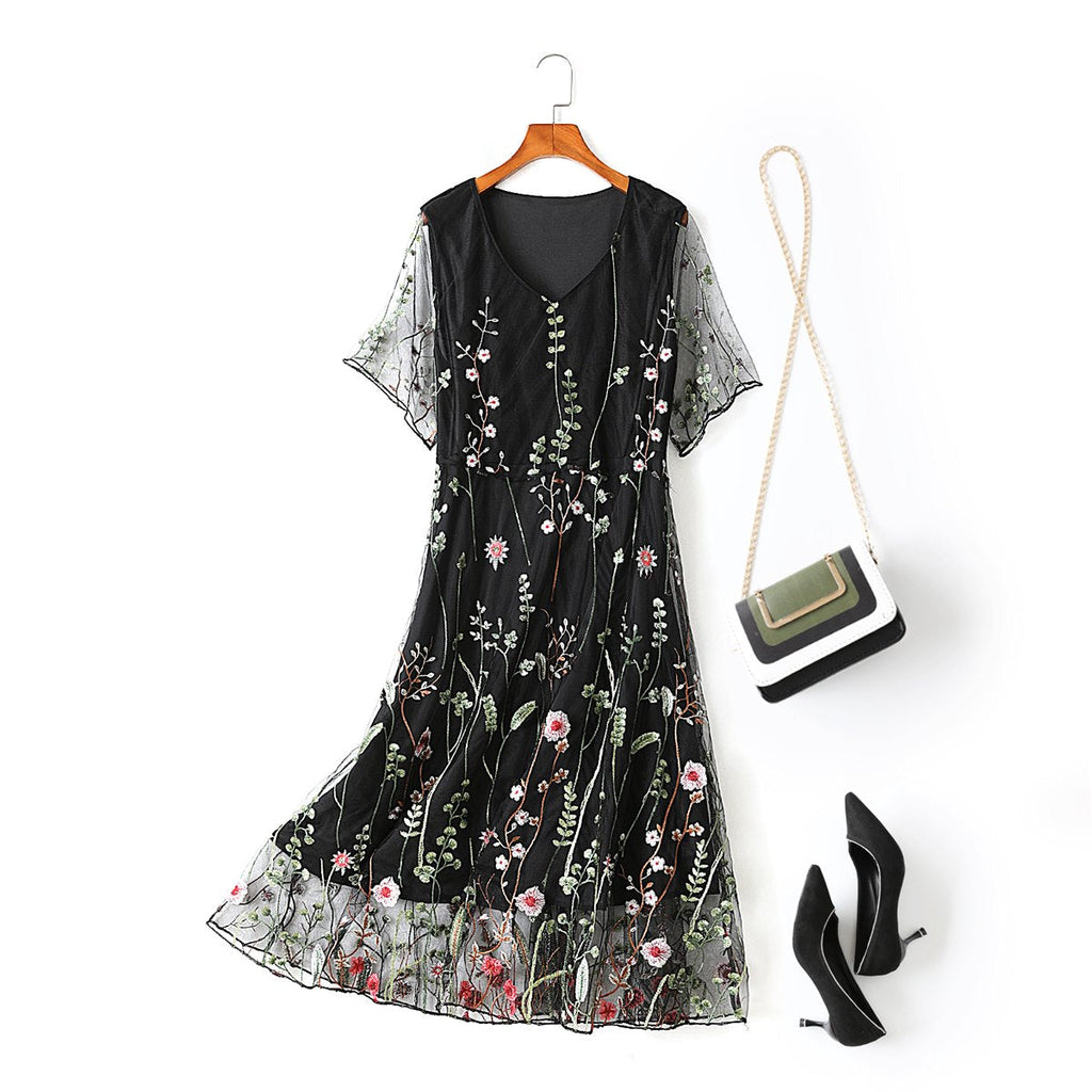 Scarlett Plus Size Embroidered Floral Midi Dress with Sleeves