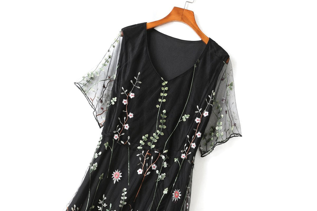 Scarlett Plus Size Embroidered Floral Midi Dress with Sleeves