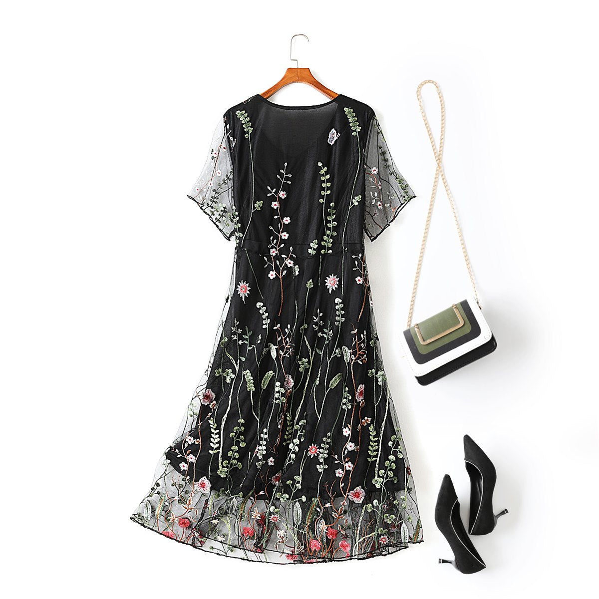 Scarlett Plus Size Embroidered Floral Midi Dress with Sleeves
