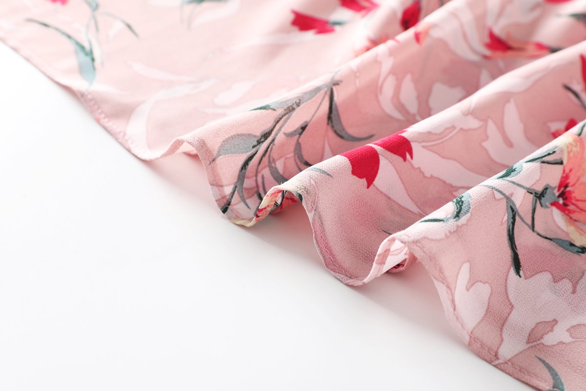 Dana Plus Size Pink Floral Halter Neck Midi Dress