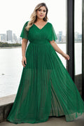 Everyleigh Plus Size Green Short Sleeve Evening Dress