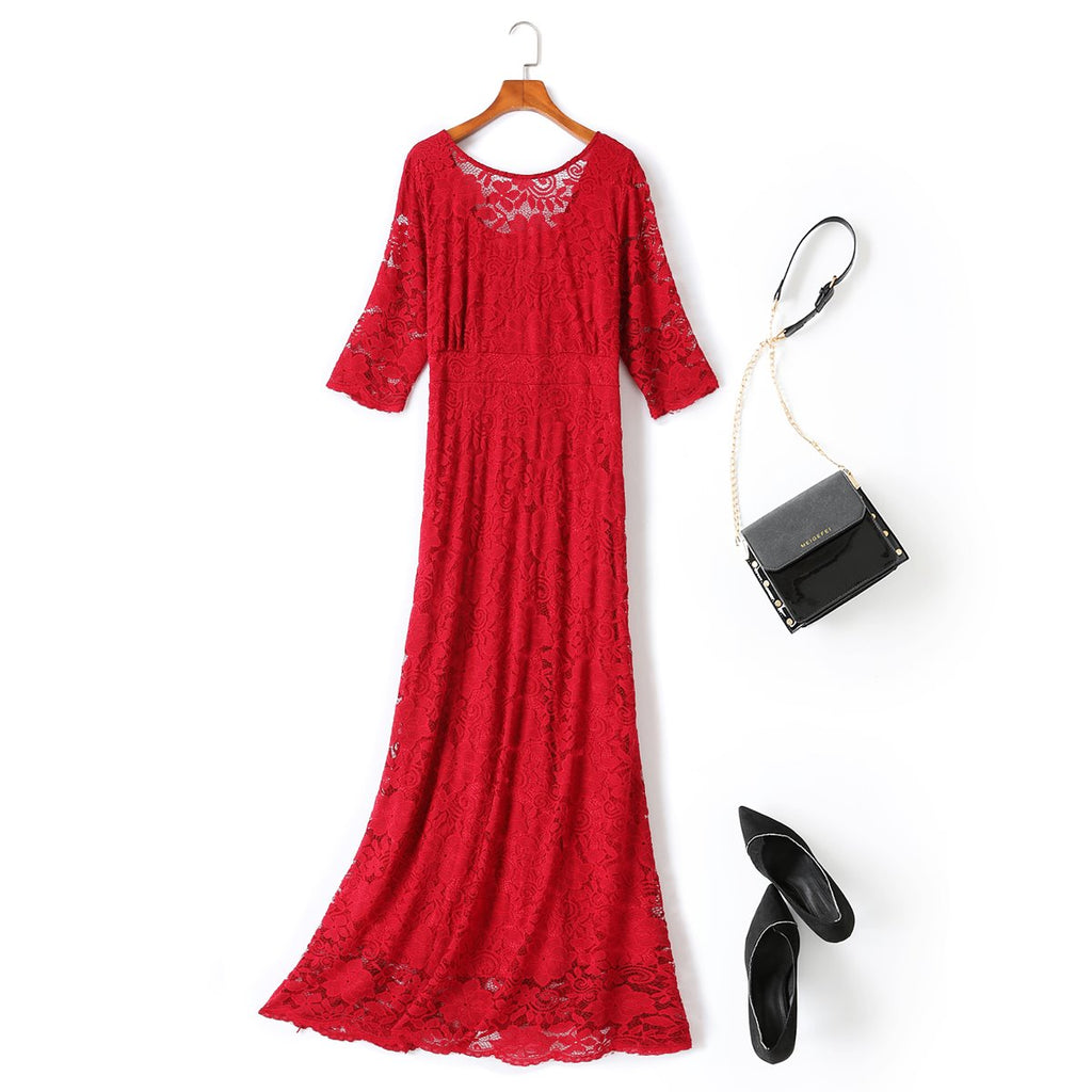 Estrella Plus Size Lace Maxi Dress