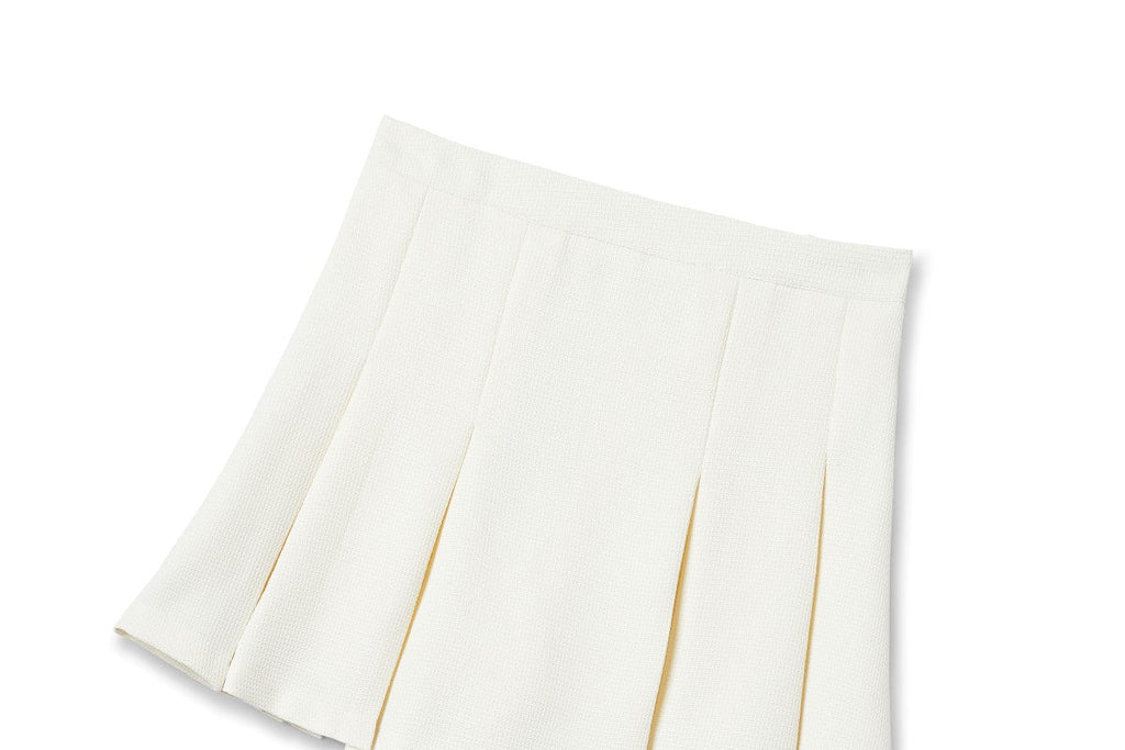 Plus Size Pleat Mini Skirt