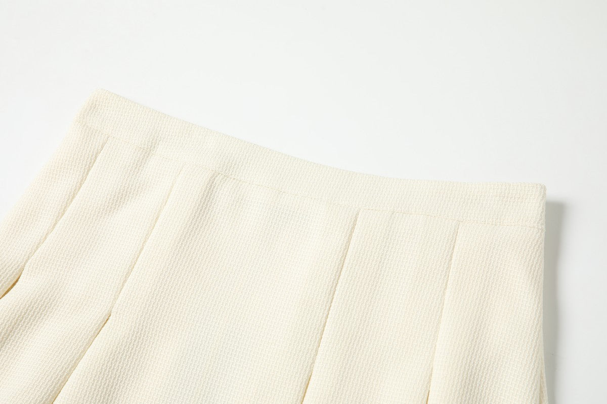 Plus Size Pleat Mini Skirt