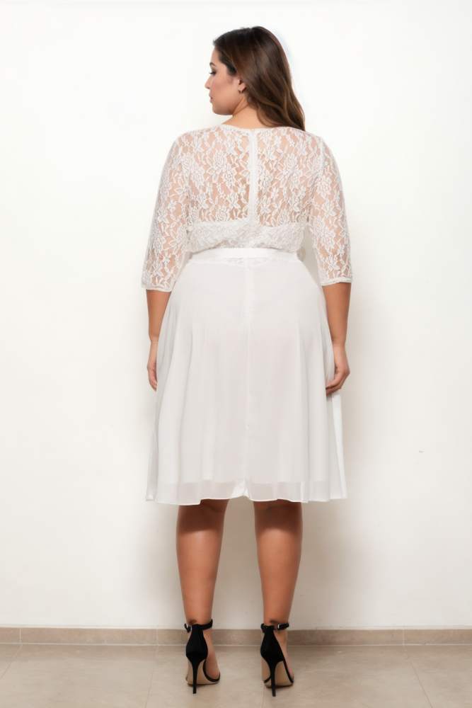 Mirelle Plus Size Short Lace Formal Dress