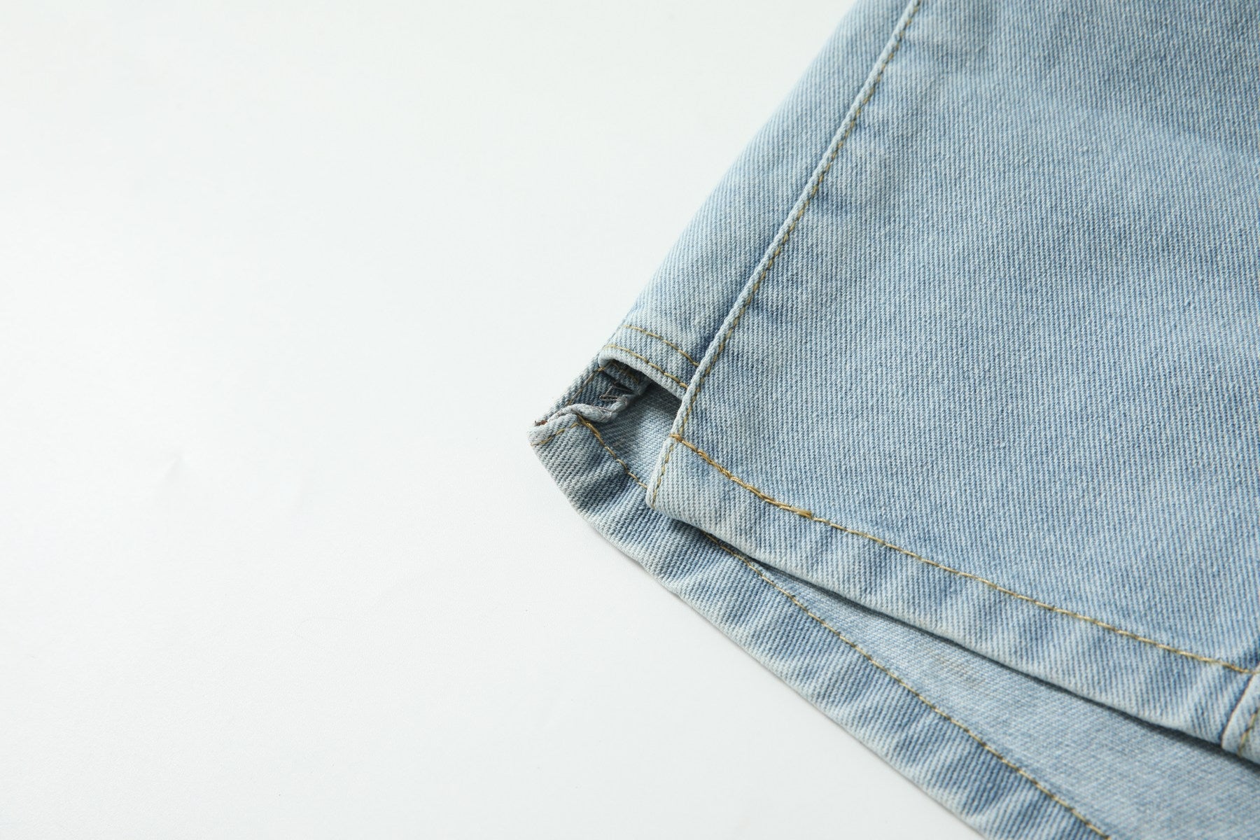 Plus Size Stretchband Denim Shorts