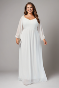 Saddler Plus Size White Long Sleeve Maxi Dress